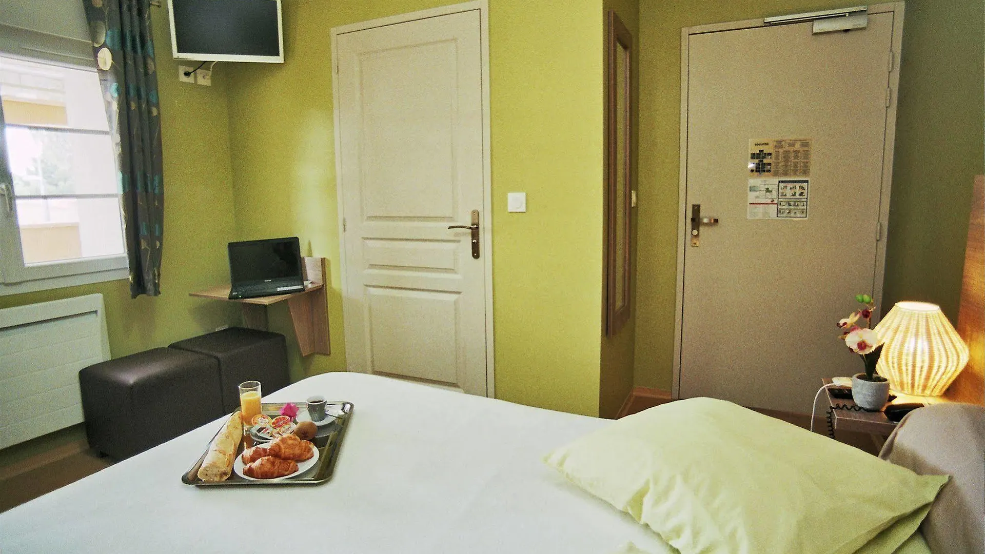 Hotel L'Anvia Bollène